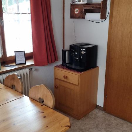 Apartament Pension Hof Zur Stilli Davos Zewnętrze zdjęcie
