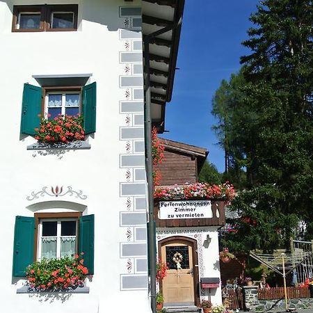 Apartament Pension Hof Zur Stilli Davos Zewnętrze zdjęcie